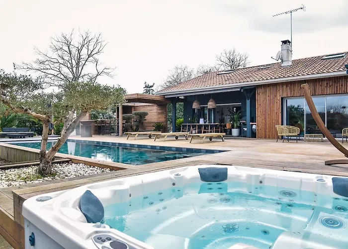 Villa La Cierba Avec Piscine Et Jacuzzi Angresse